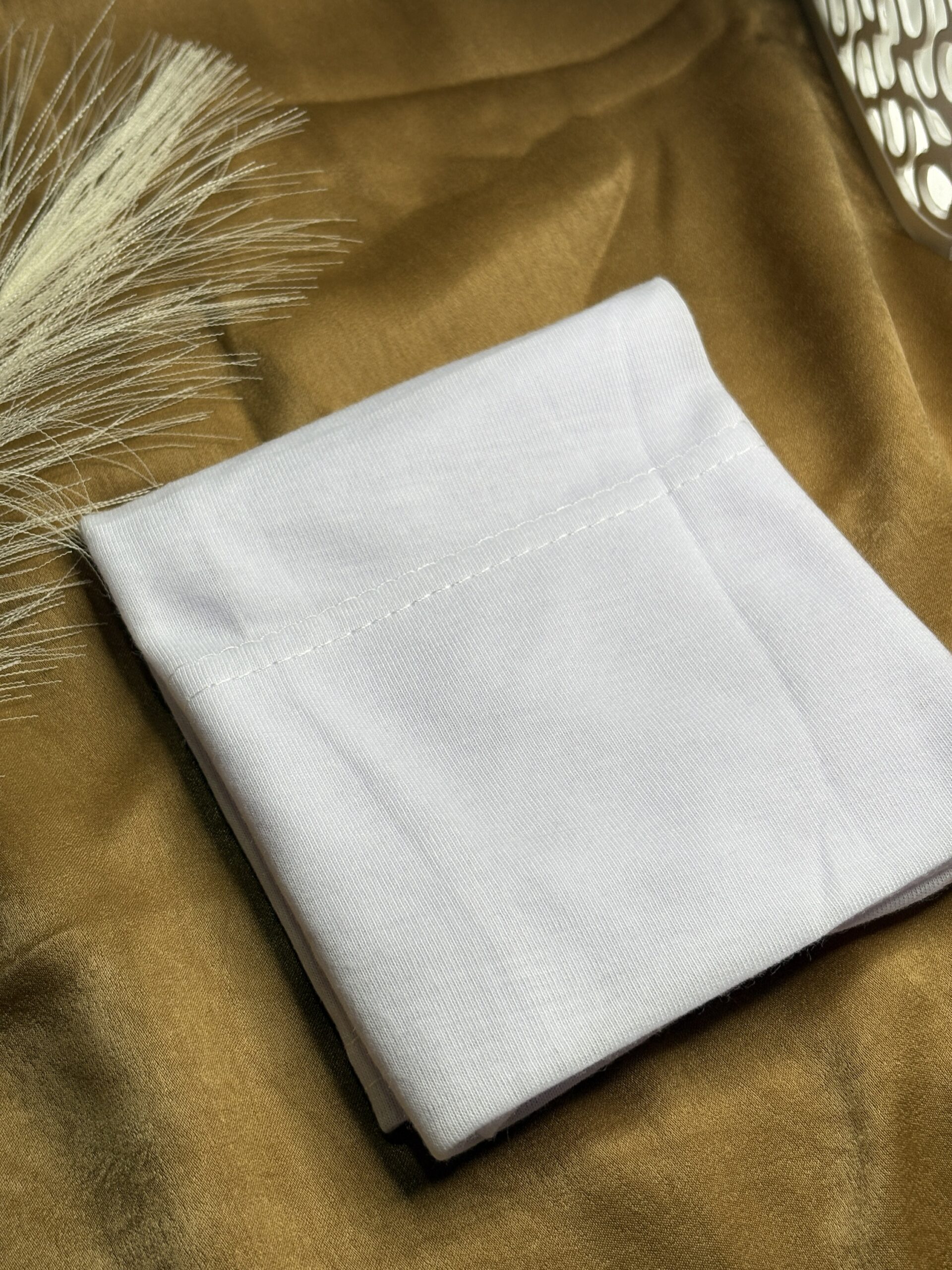 White | Tube Undercap