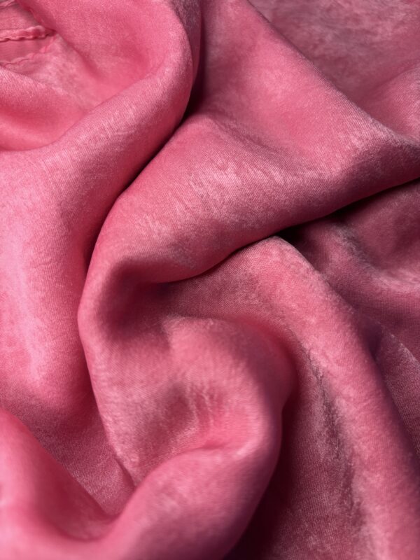 Taffy | Velvet Silk Hijab