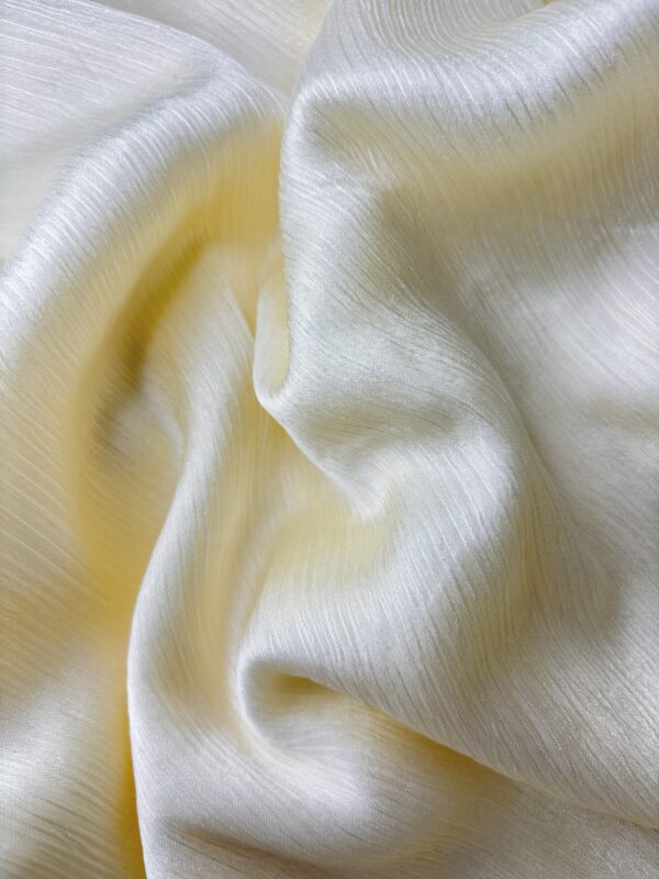 Cream | Crinkle Satin Hijab